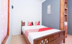 OYO 1592 Gading 4u Homestay