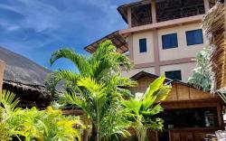 Anahaw Seaside Inn