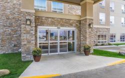 Comfort Inn & Suites Edmonton International Airport