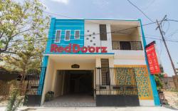 RedDoorz Syariah near Politeknik Negeri Madiun