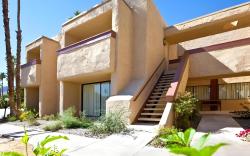 Desert Vacation Villas