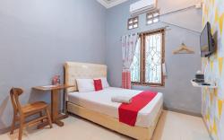 RedDoorz Syariah @ Puri Kalijaga Street