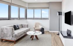 Meriton Suites Church Street, Parramatta