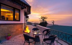 StayVista at Cottage in the Clouds 