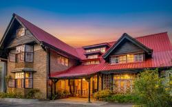 Northwood Cottage by VEO - Part of StayVista