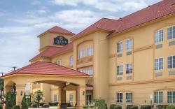 La Quinta Inn & Suites by Wyndham Cleburne