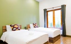 The Cozy Hotel