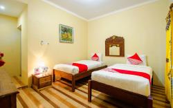 OYO 2047 Opak Village Bed & Breakfast