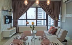 Arte Plus | 2 bed 2 bath | KLCC view Homestay