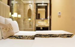 Hotel Emperor Palms