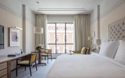 Four Seasons Hotel Madrid