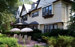 Longwood Inn