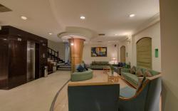 Tristar Service Apartments