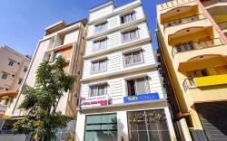 FabHotel Royal Wood Premier - Domlur