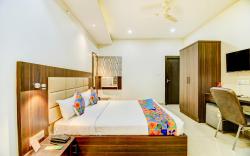 FabHotel Solitaire Inn