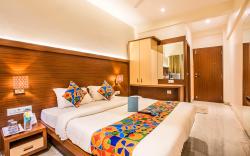 FabExpress Spring inn