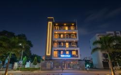 Fabhotel Kiara-400 Meters from Medanta Hospital