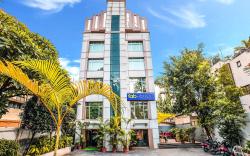 FabHotel Lakme Executive