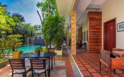Indra Porak Residence Hotel