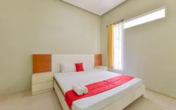RedDoorz Resort Syariah near D'Castello Ciater Subang