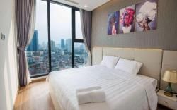 Gorgeous 03BR Apt Vinhomes Metropolis