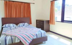 Villa Graha Nisrina 04