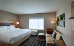 TownePlace Suites by Marriott San Antonio Northwest at The RIM