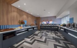 Holiday Inn Express Guiyang Century City Mall By IHG