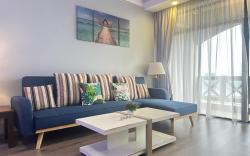 Modern Homestay Mahkota/ Walk to Jonker & Mall/3BR