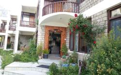 Tourist Hotel