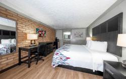 Red Roof Inn Monroe