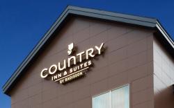 Country Inn & Suites by Radisson, Monterey Beachfront-Marina, CA