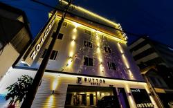 Button Hotel