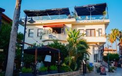 Mono Hotel