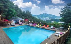 Couple stars in Forest