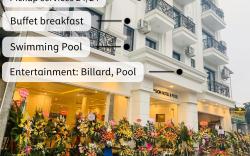 Paragon Noi Bai Hotel and Pool