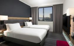 Moxy Southampton
