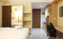 New Studio Beverly Dago Apt near ITB By Travelio