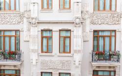 Pera Parma Hotel