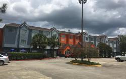Trident Inn and Suites 
