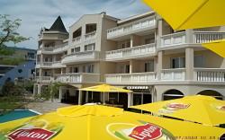 Alekta Hotel - Free Parking