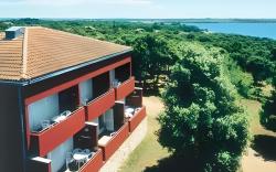 Lanterna Resort
