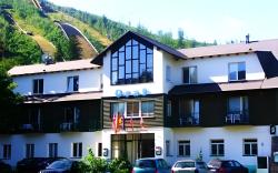 Hotel Harrachov Inn