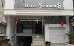 Hotel Seasons