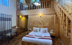 Hotel Chandertal Regency