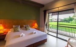Cha Am Country Home