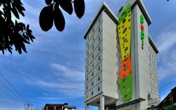 POP! Hotel Stasiun Kota Surabaya