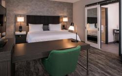 Hampton Inn & Suites Winston-Salem Downtown