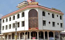 Hotel Kirti Plaza