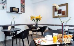 Louisa Hotel